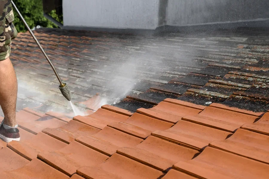 Quality Roof Cleaning Services Orlando, FL Quality Roof Cleaning Services Orlando, FL